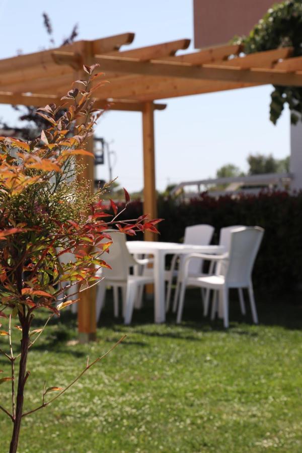 Tea Residence, Gjiri I Lalzit Villa Durres Exterior photo