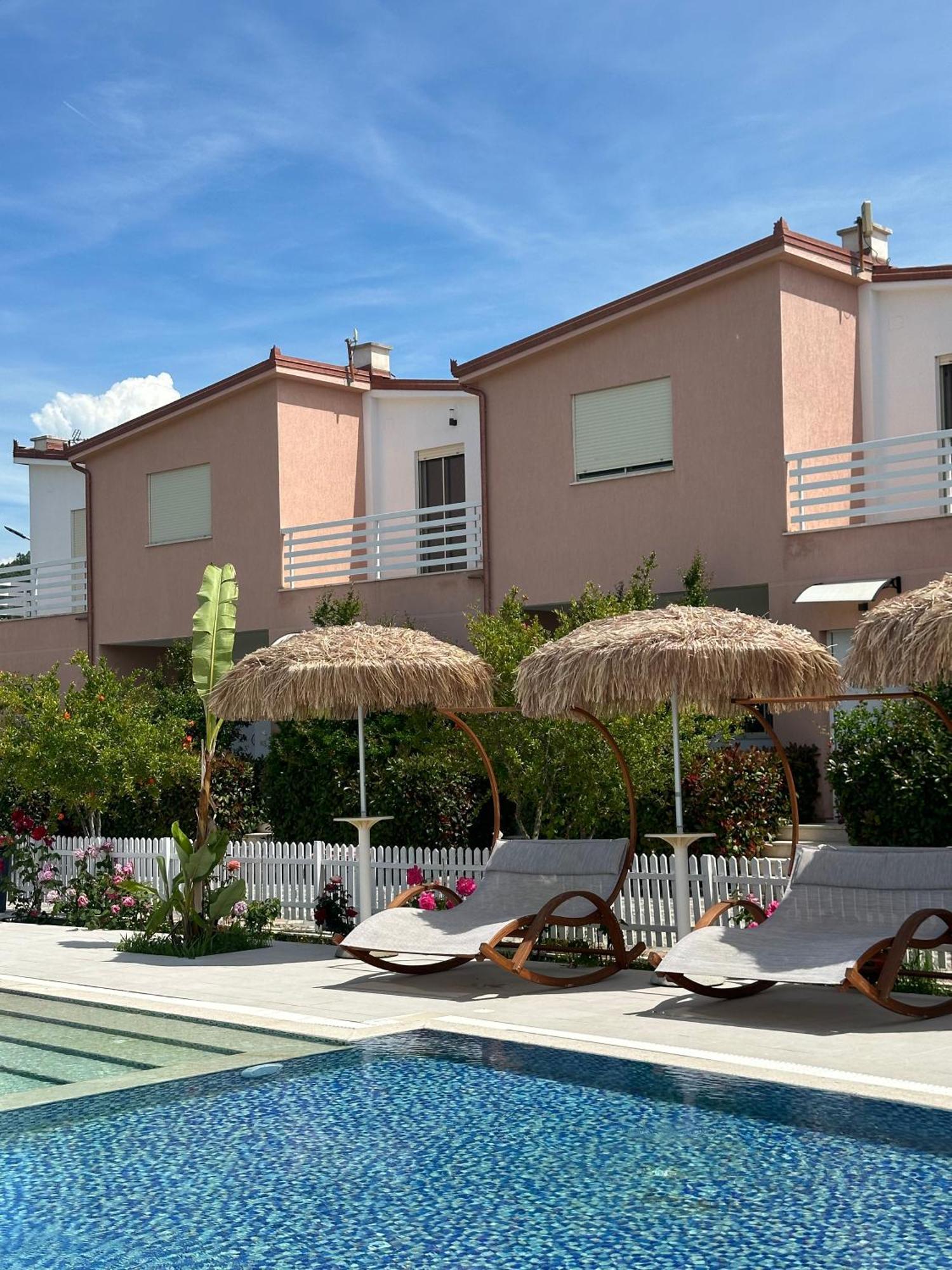 Tea Residence, Gjiri I Lalzit Villa Durres Exterior photo